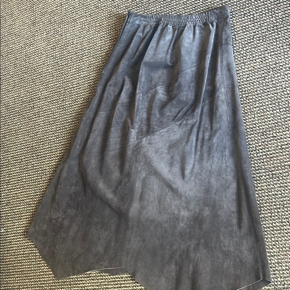 Elegant genuine suede A-Line Maxi Skirt - Picture 4 of 8